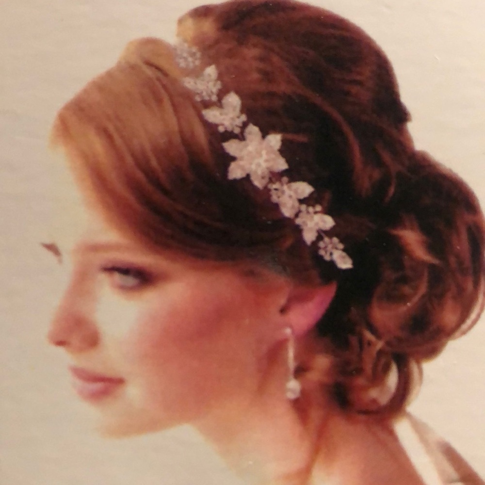 Rhinestone headband NWT